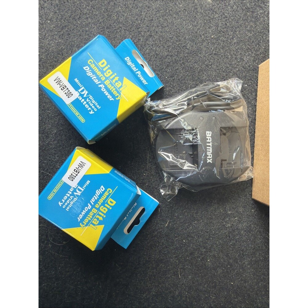 New Digital Camera Battery (2)  for Panasonic VW-VBT380 With Charger